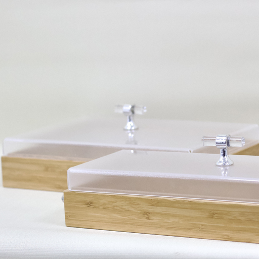 [1019004] Wooden Serving Tray with Acrylic Lid